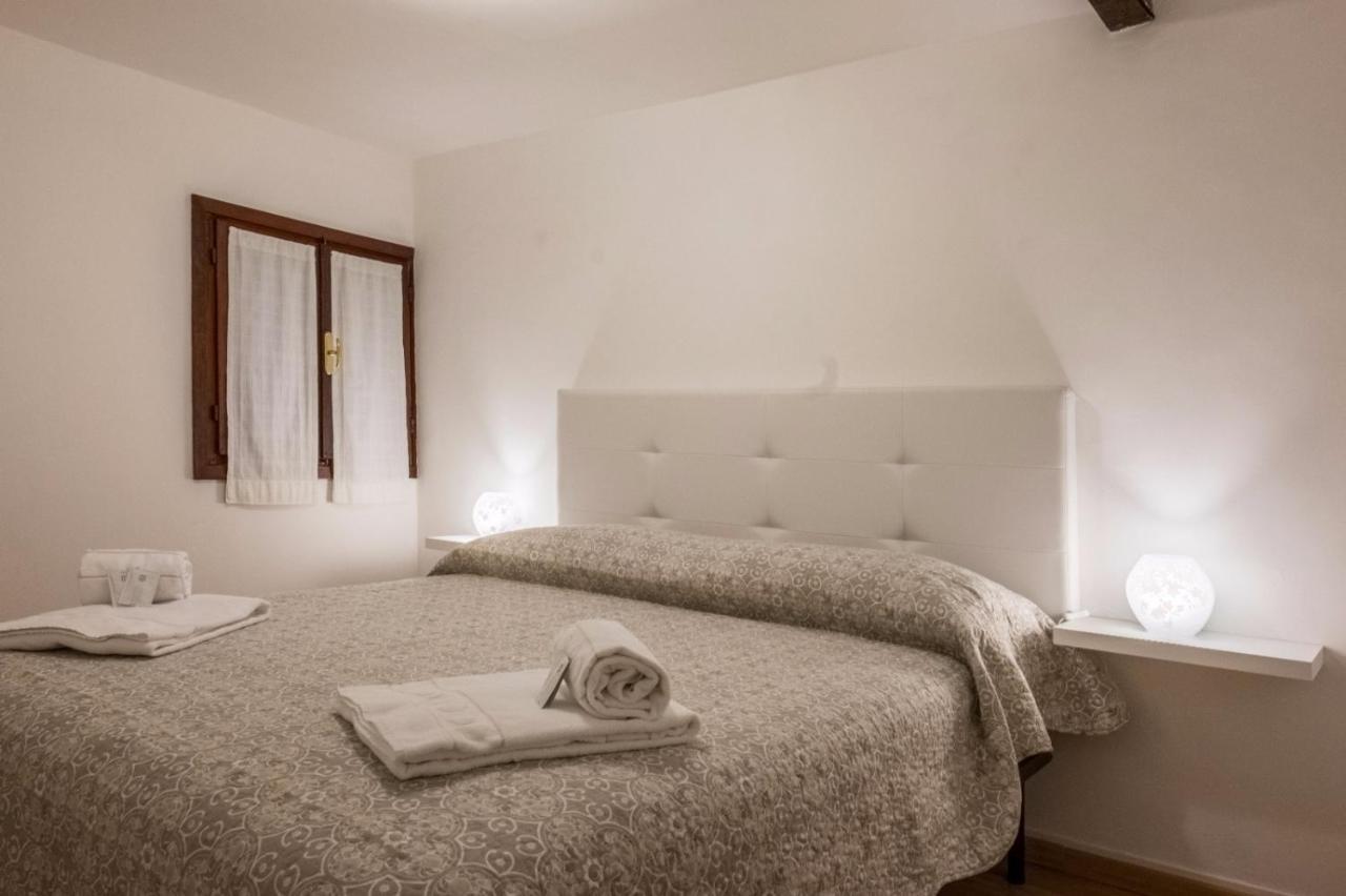 Magic View - Wifi Apartment Venesia Bagian luar foto