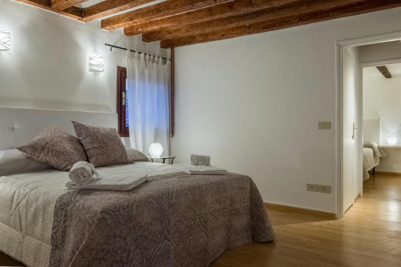 Magic View - Wifi Apartment Venesia Bagian luar foto