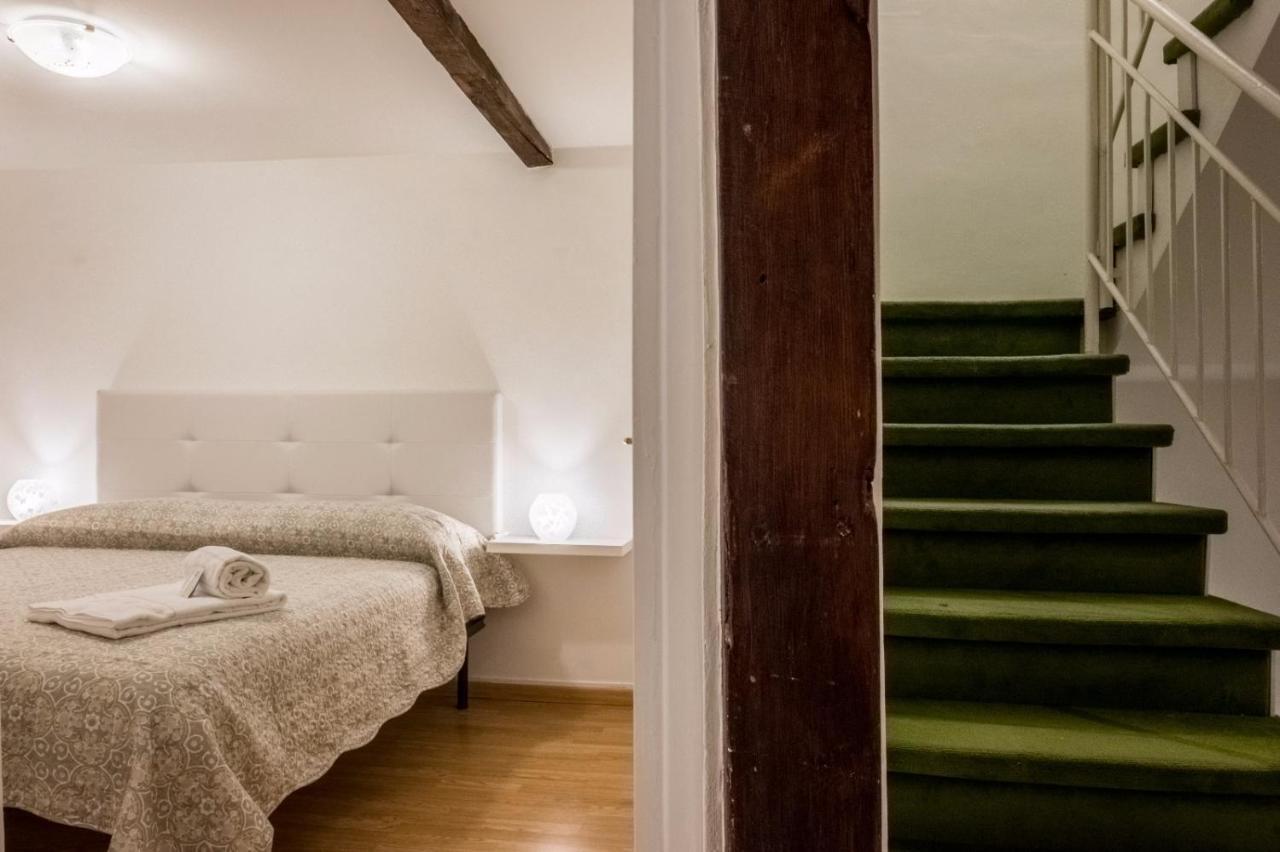 Magic View - Wifi Apartment Venesia Bagian luar foto