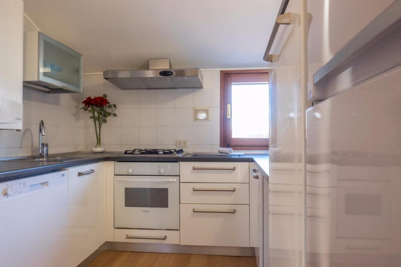 Magic View - Wifi Apartment Venesia Bagian luar foto