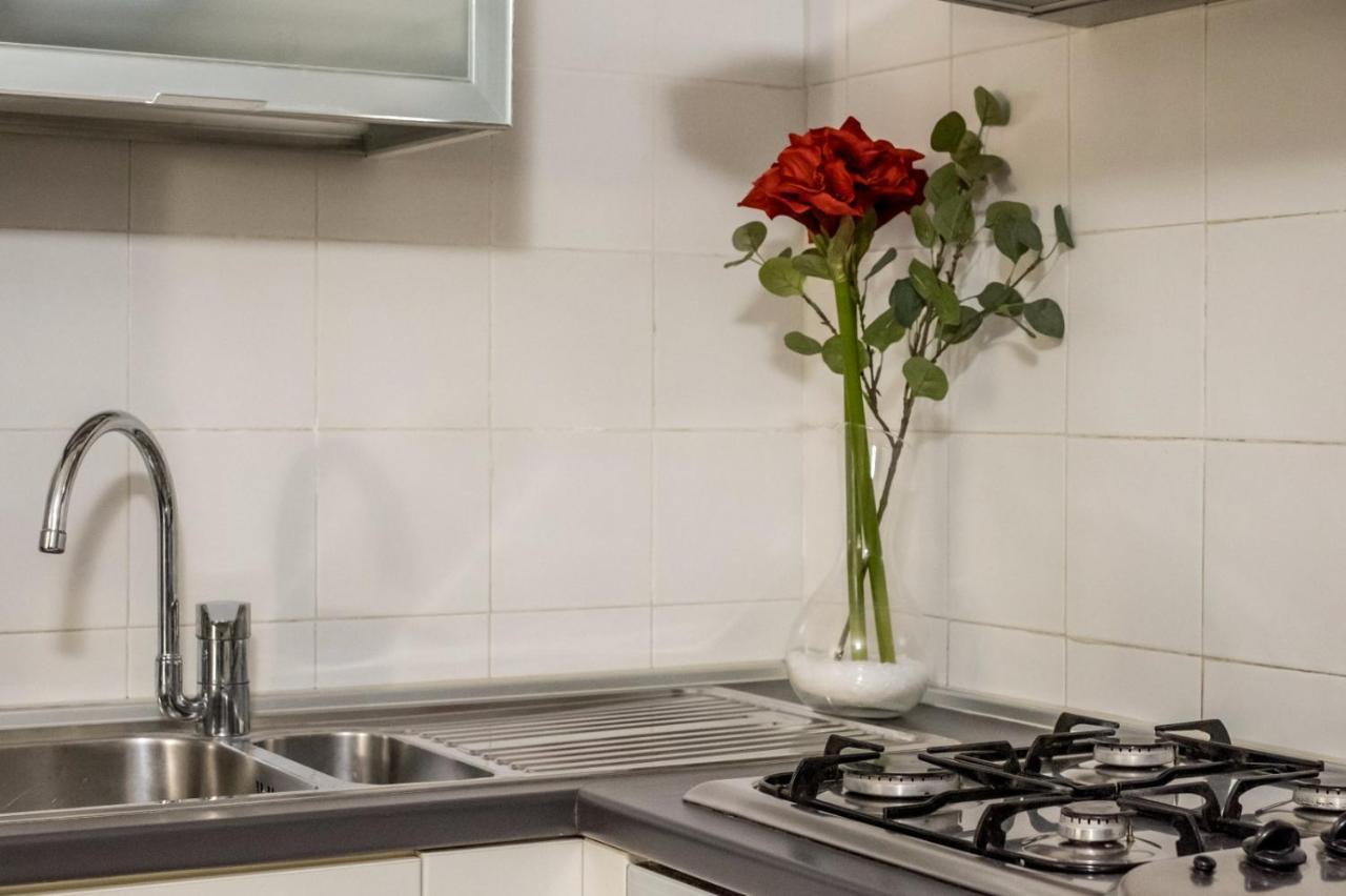Magic View - Wifi Apartment Venesia Bagian luar foto